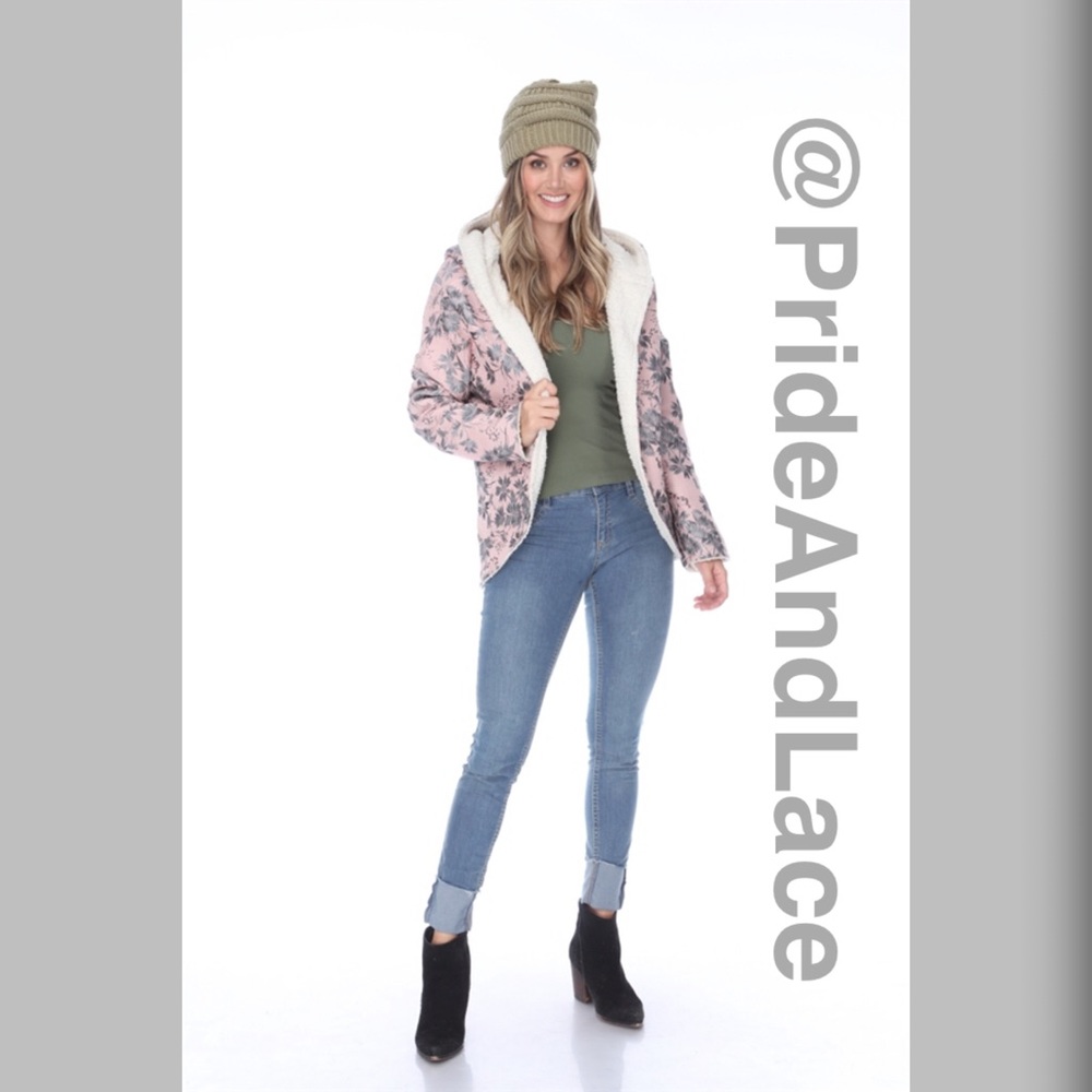 BLUSH FLORAL FAUX FUR LINED CARDIGAN - Picture 2 of 7